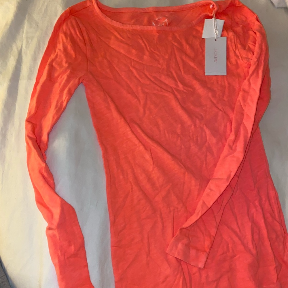 Long sleeve never worn